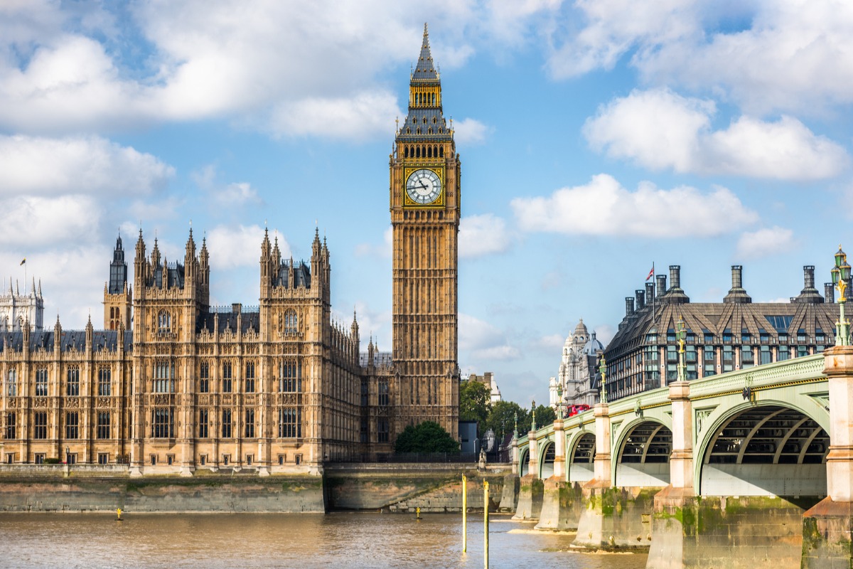 Финансовият министър Рейчъл Рийвс представи новия бюджет на Великобритания