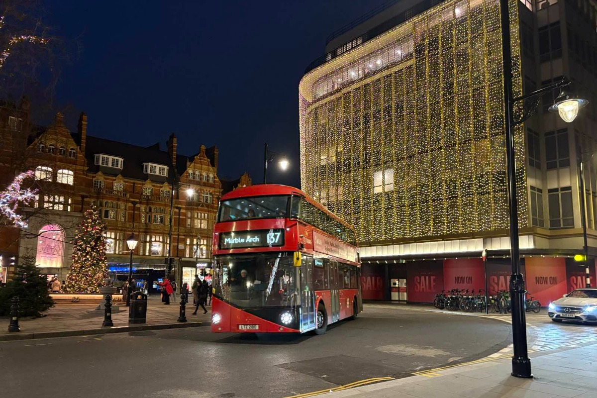 Британската икономика отчита по-голям от очаквания растеж през ноември