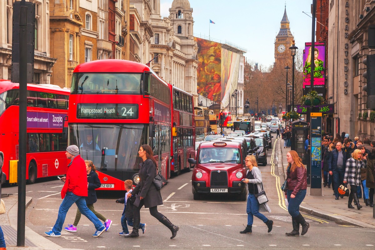 Във Великобритания въвеждат нови мерки за подкрепа в разходите за живот, какво се променя 