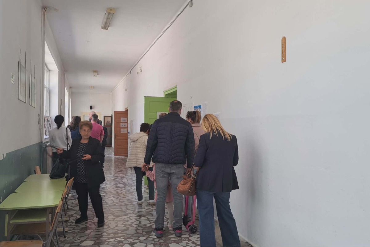 Румен Радев печели убедително изборите за 52-ро Народно събрание /Обновява се/