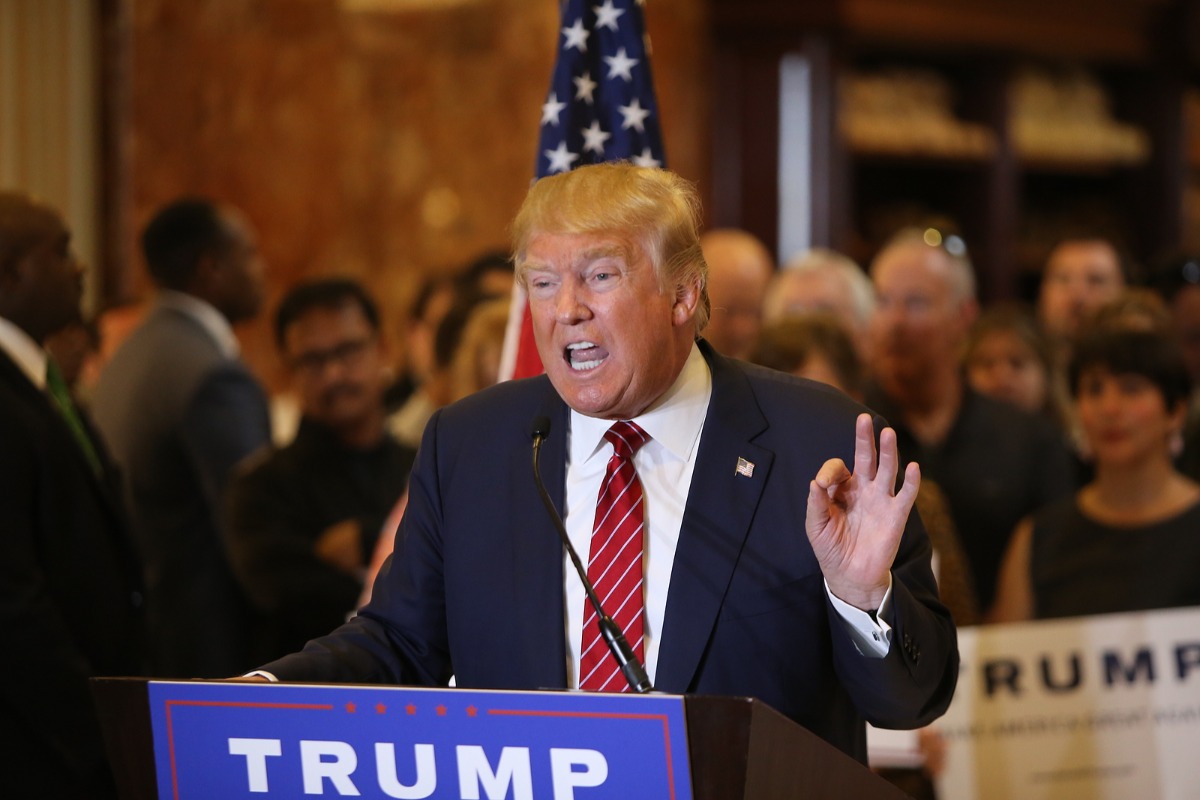 Тръмп заяви, че крал Чарлз Трети е съгласен с него, че Иран не бива да притежава ядрено оръжие