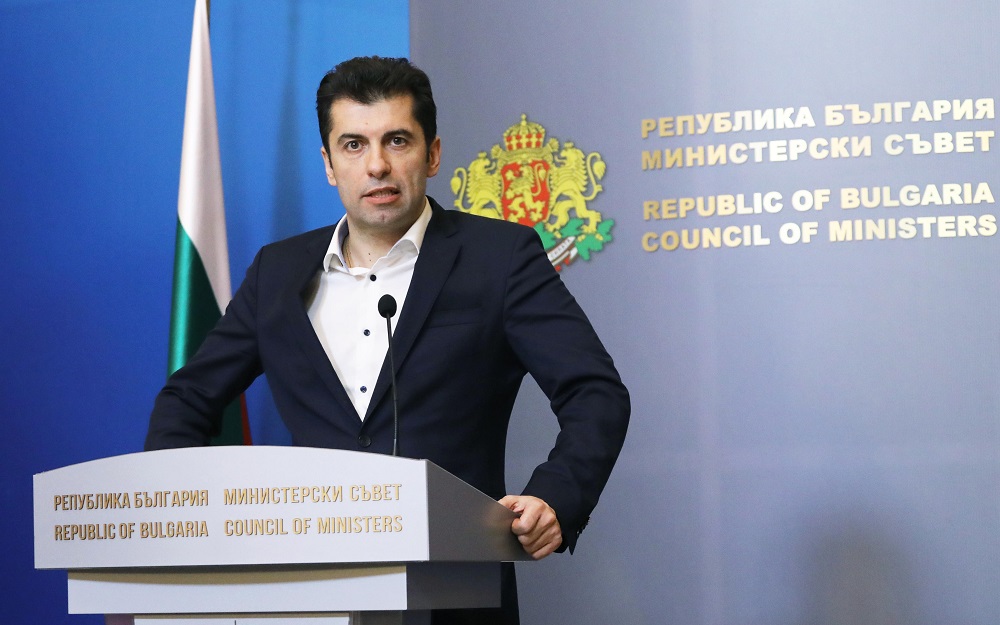 Първа смяна в българското правителство, отива си министърът на отбраната